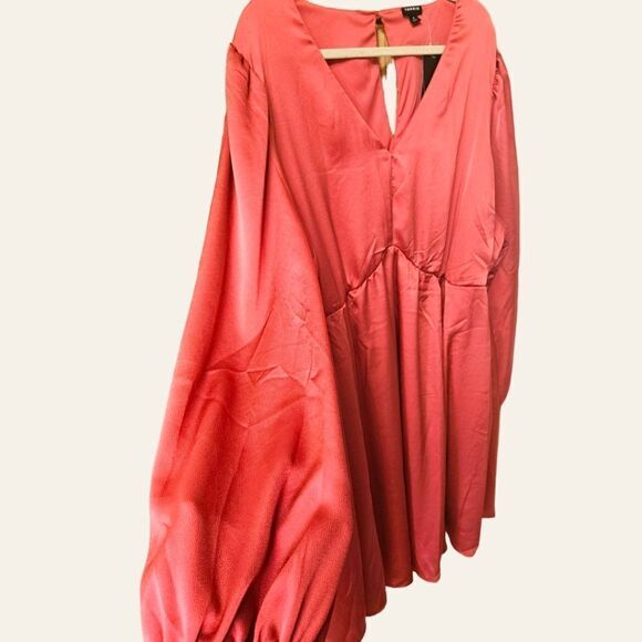 TORRID Plus Size Mini Bubble Charmeuse Babydoll dress 4X - Picture 8 of 16